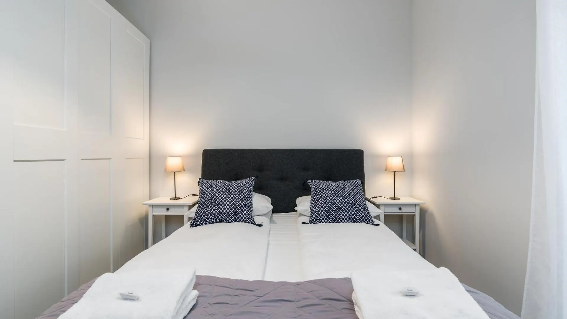 Residence Chwaliszewo Elegant Apartment With Balcony In Poznan By Noclegi Renters Polen